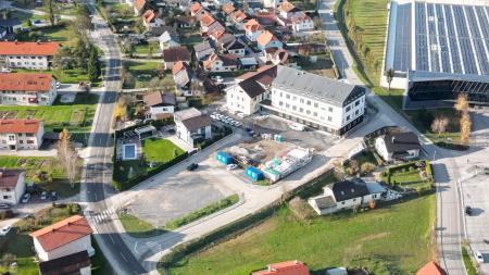 dji_fly_20231126_093340_324_1700988079724_photo