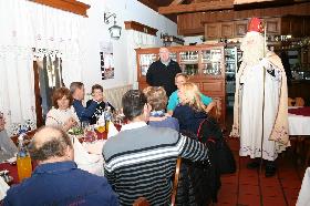 Miklavž in župan obiskala varovance VDC