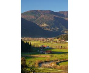 Žlabor in Dobletina